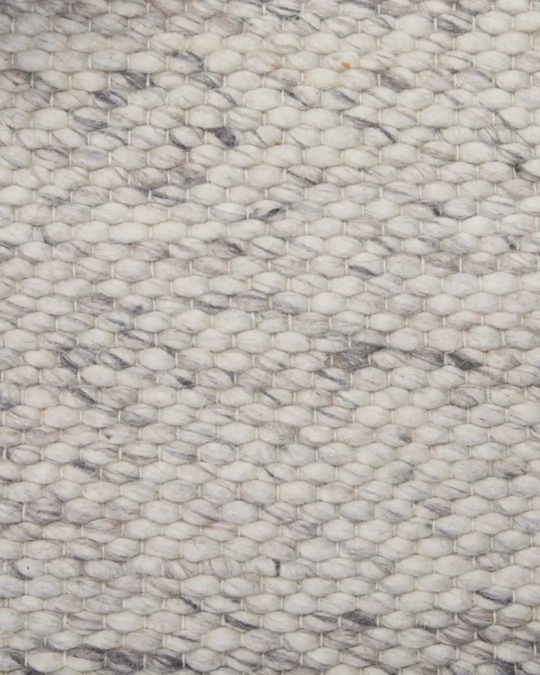 finarte-elisabet-white-grey-mood