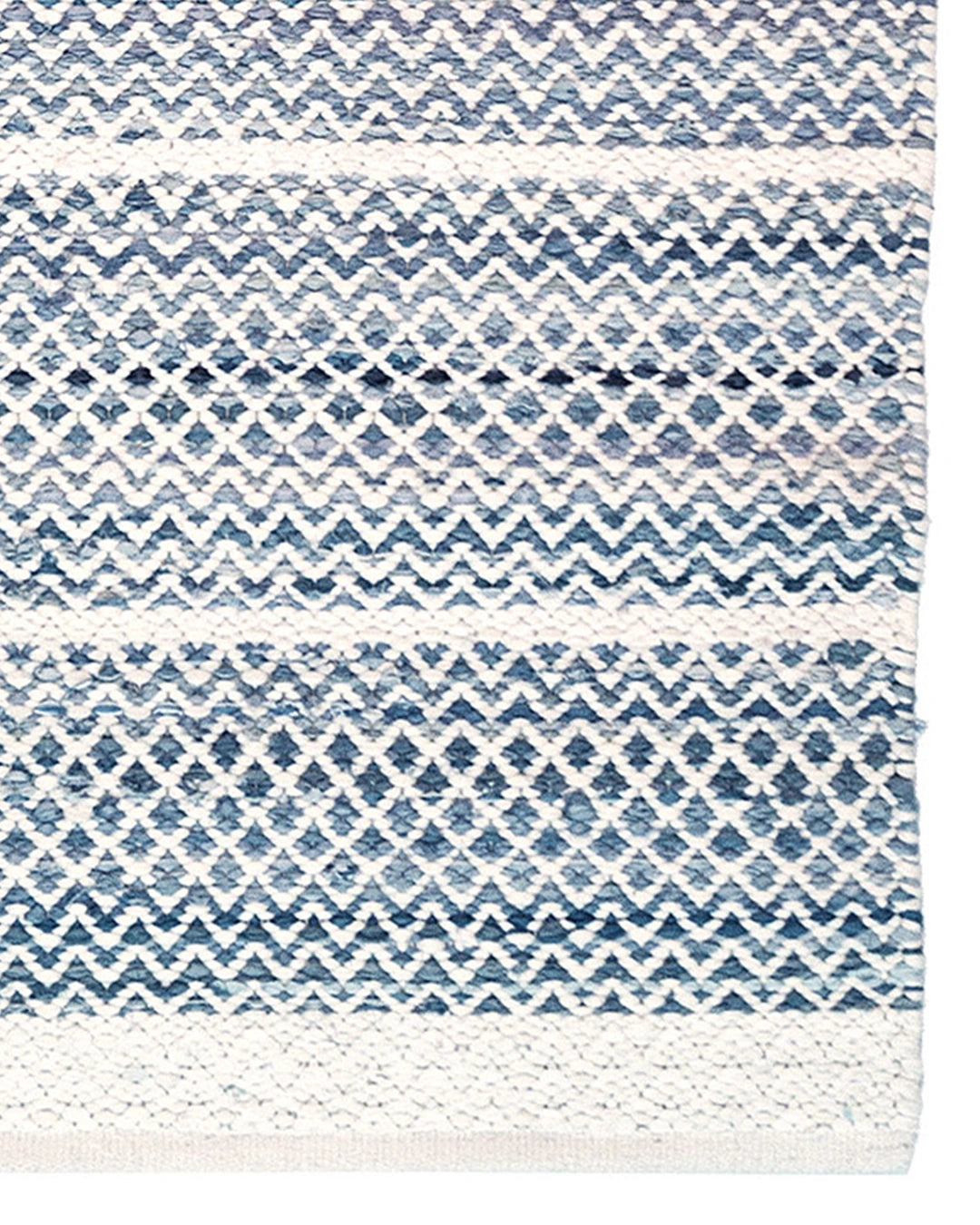 finarte-usva-rug-blue-corner